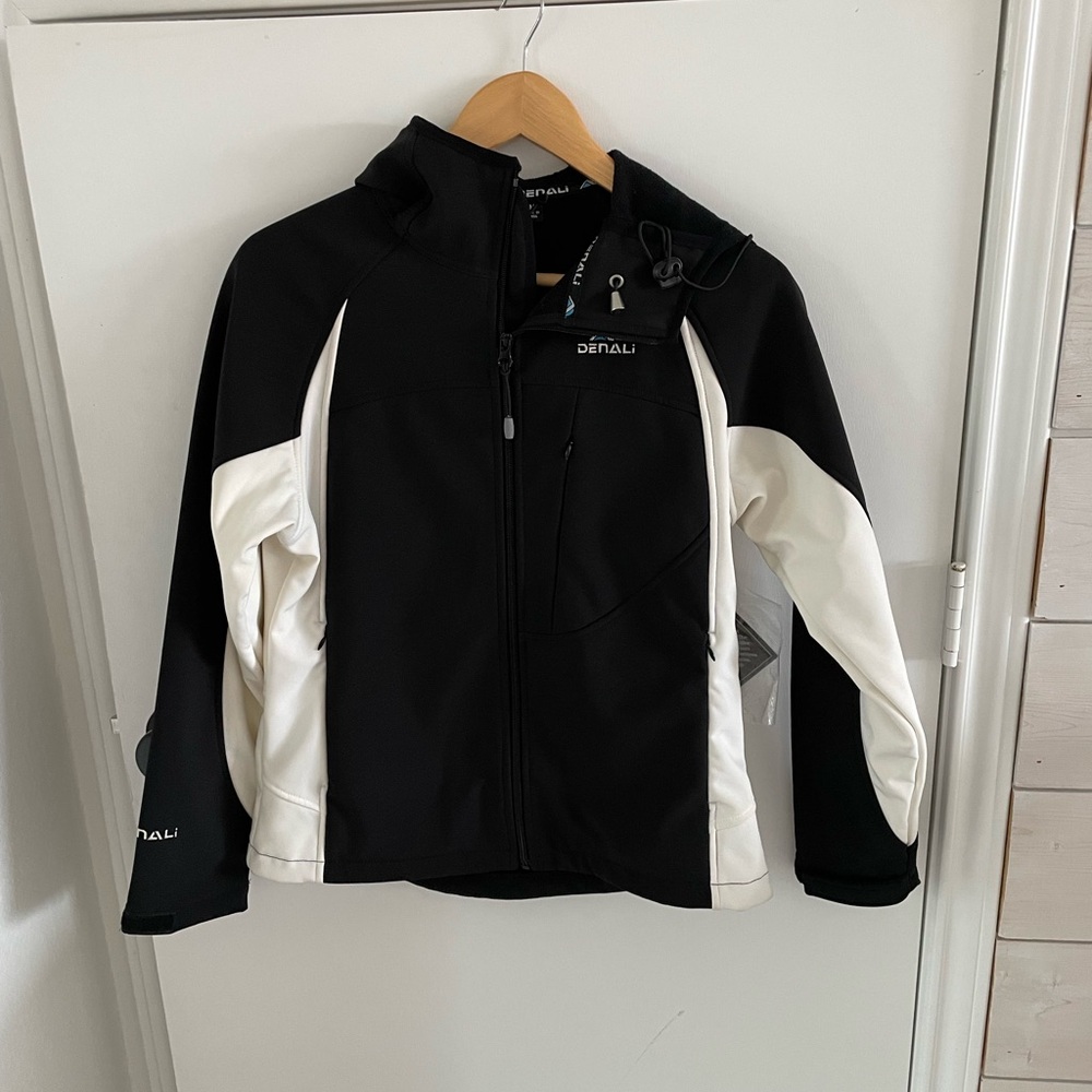 Denali waterproof fleece lined ski soft shell jacket medium